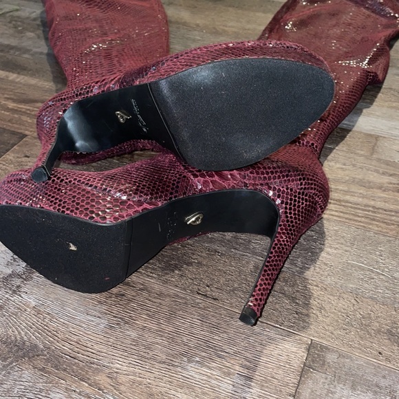 Thalia Sodi Clarissa over the knee boots (color wine) New never worn - Picture 3 of 9